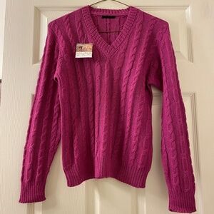 V neck Cabled Pullover